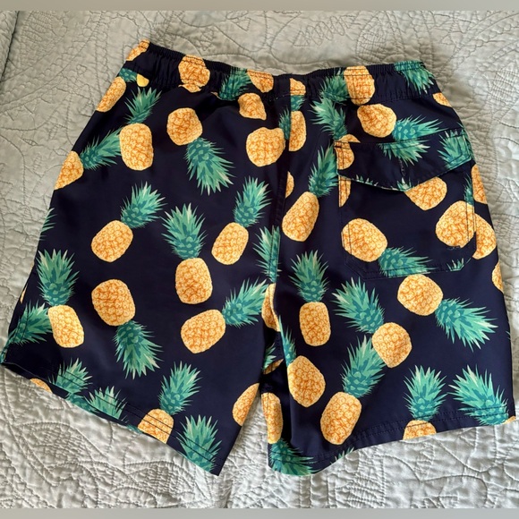 J Crew Factory Men’s swim trunks- S - Picture 2 of 3